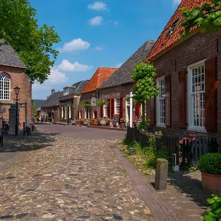 Meestershuis Bed & Breakfast Bronkhorst
